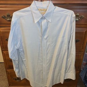 Turnbury long sleeved dress shirt